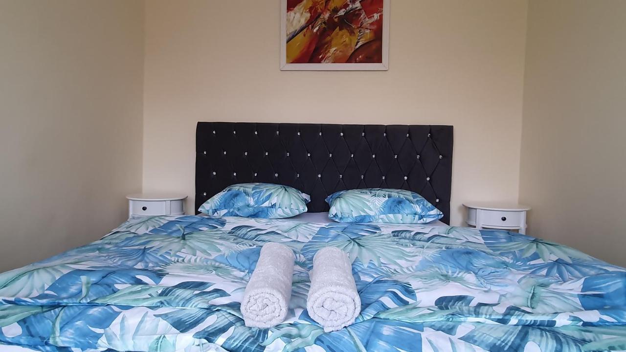 Apartament Estera Apartman Nagyvárad Kültér fotó