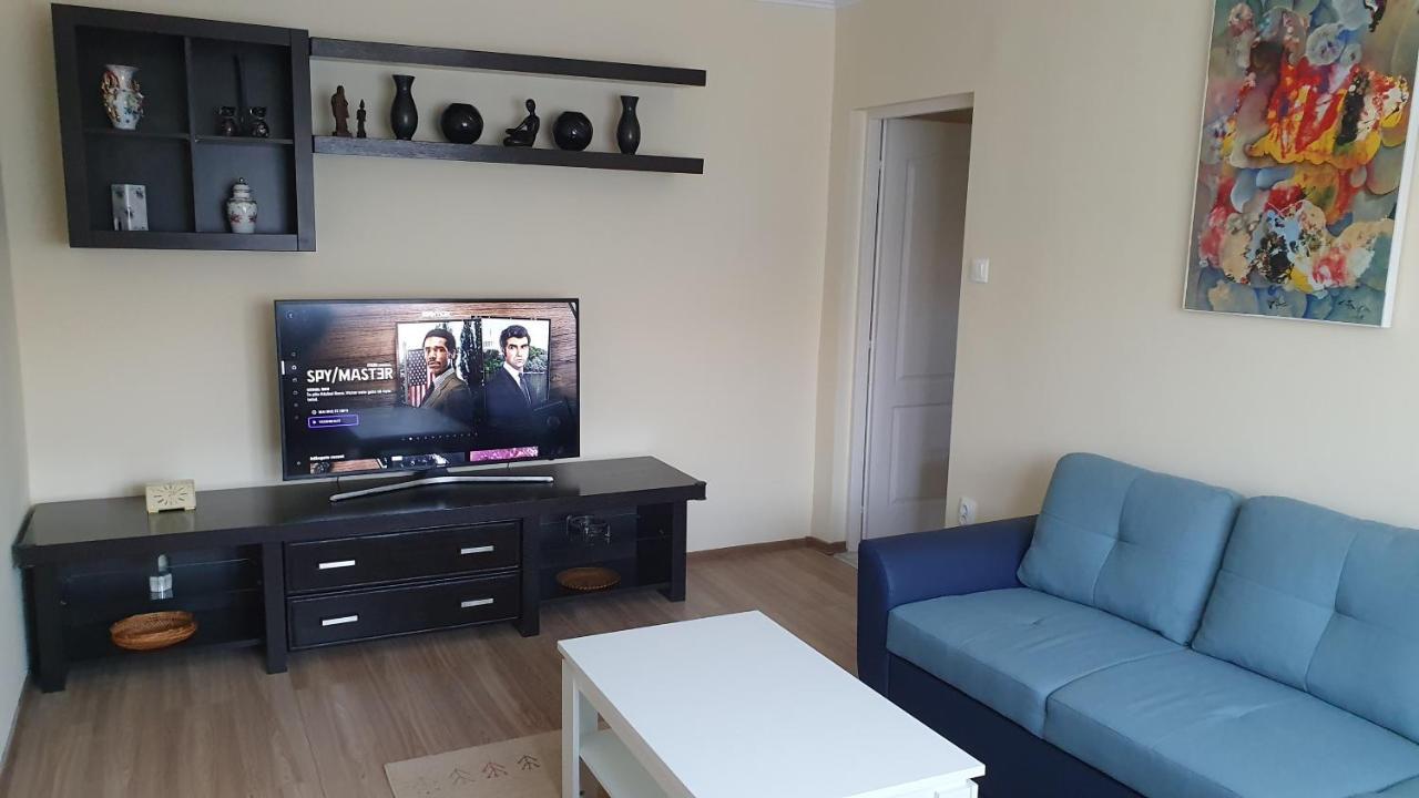 Apartament Estera Apartman Nagyvárad Kültér fotó