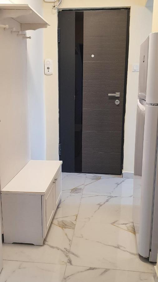 Apartament Estera Apartman Nagyvárad Kültér fotó